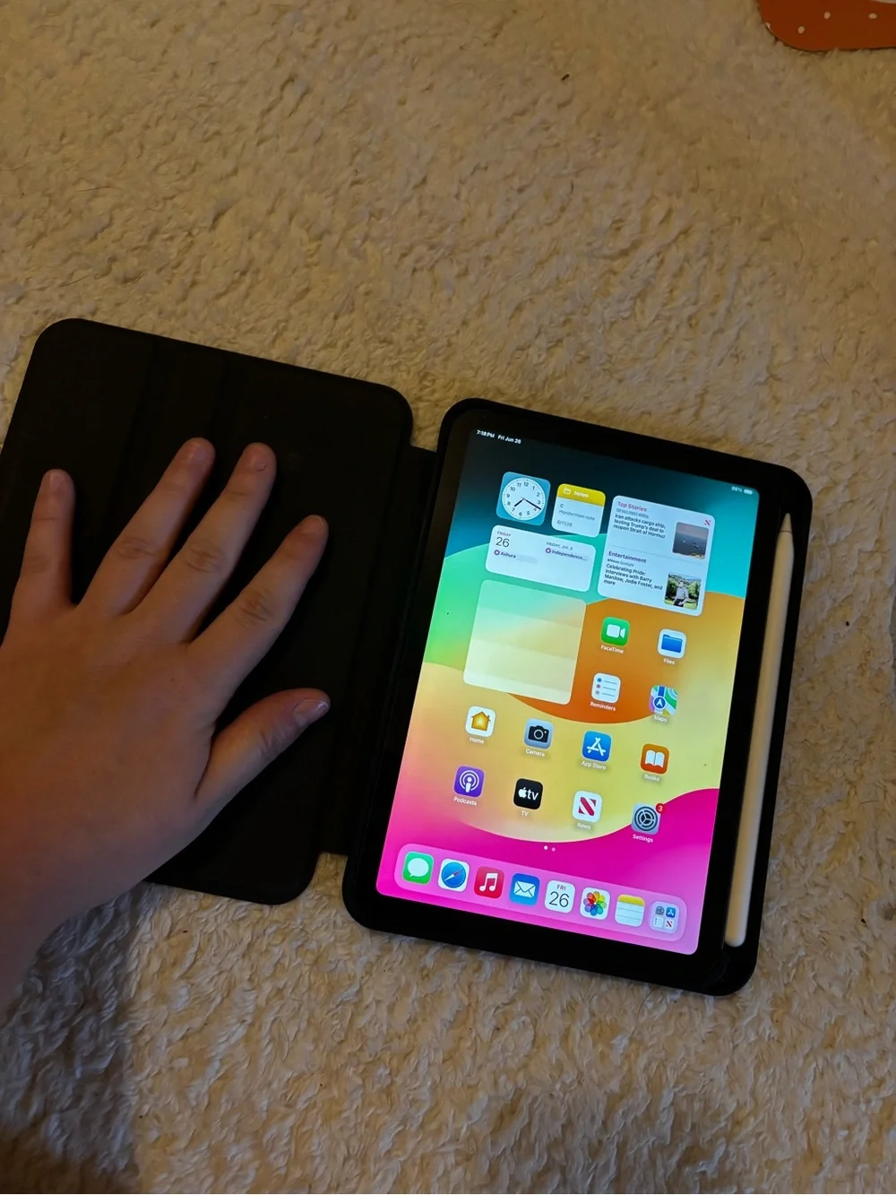 iPad mini series 6 with Apple Pencil